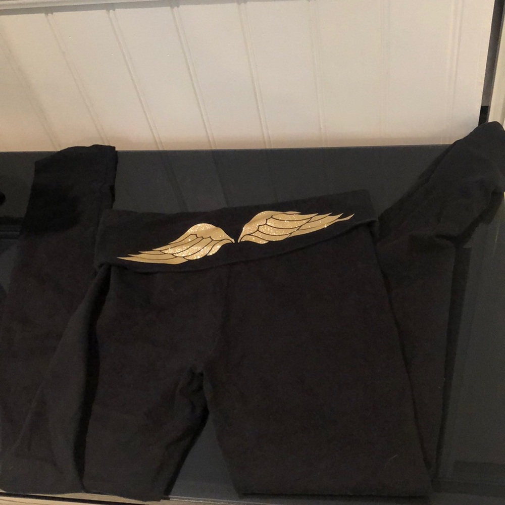 VICTORIA SECRET PINK LEGGINGS SIZE SMALL